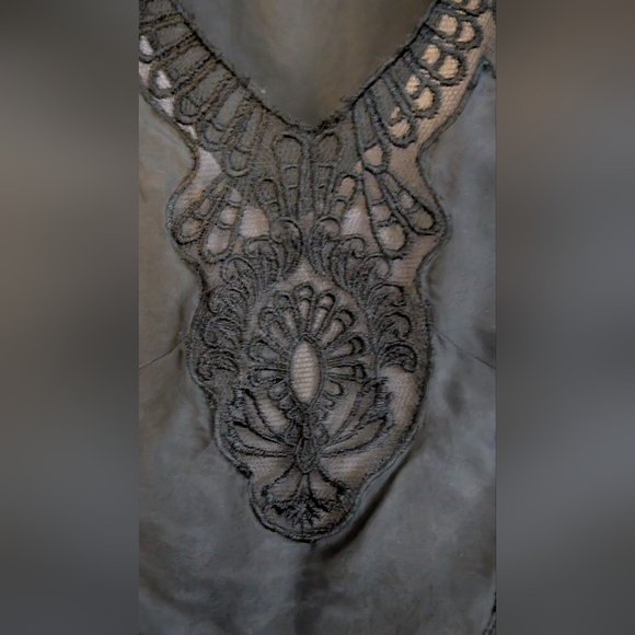 Karen Millen Silk Black Dress With Lace Inlays - Picture 3 of 6